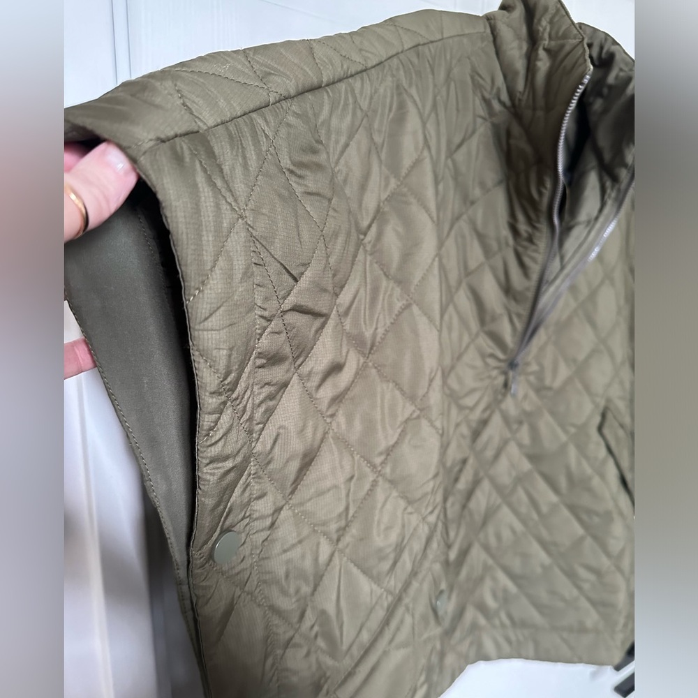 RACHEL ROY puffer vest. - Picture 5 of 6
